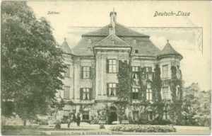 Zamek w latach 20./30. XX w., źródło: kartka pocztowa ze zbioru kolekcji Pawła Dumy